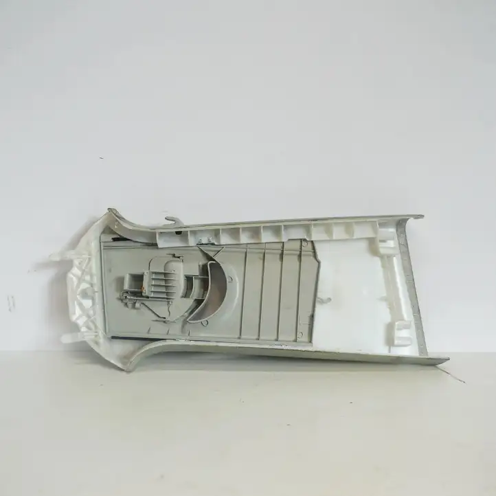 Audi Q3 8U (2011 - 2014) 8U0867243 Нижняя обшивка стойки B — фото 2