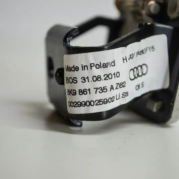 Audi A4 S4 B8 8K (2007 - 2011) 8K9861735A Прочие детали салона — фото 3