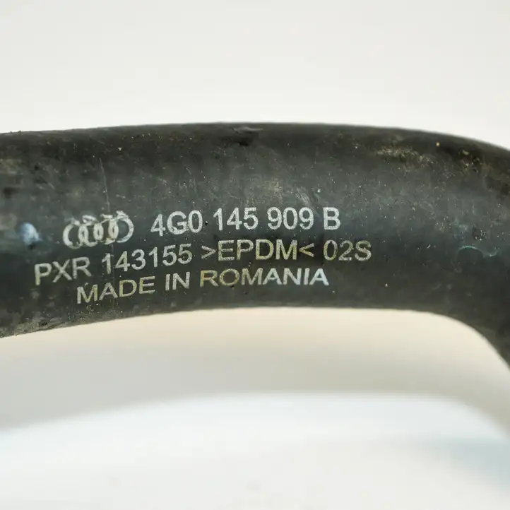 Audi A6 C7 (2014 - 2018) 4G0145909B Шланги системы охлаждения — фото 4
