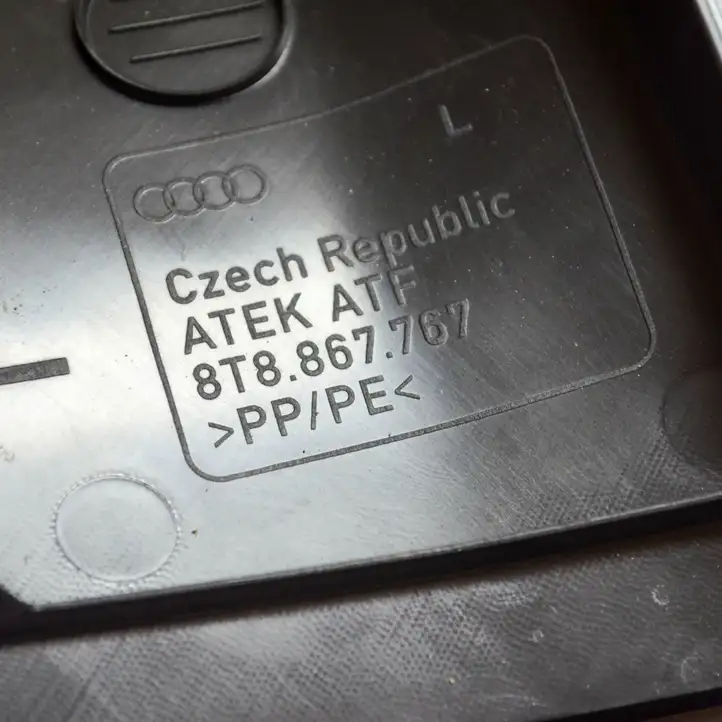 Audi A5 8T 8F (2007 - 2011) 8T8867767 Нижняя боковая отделка заднего сиденья — фото 6