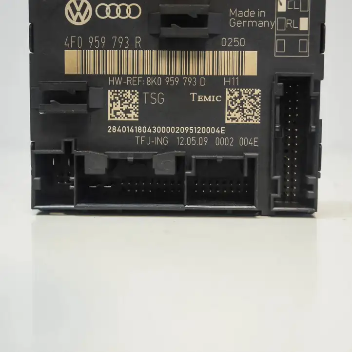 Audi A6 S6 C6 4F (2008 - 2011) 4F0959793R Блок управления дверью — фото 3