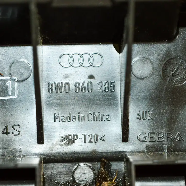 Audi A4 S4 B9 (2015 - 2019) 8W0860285 Прочие детали салона — фото 5