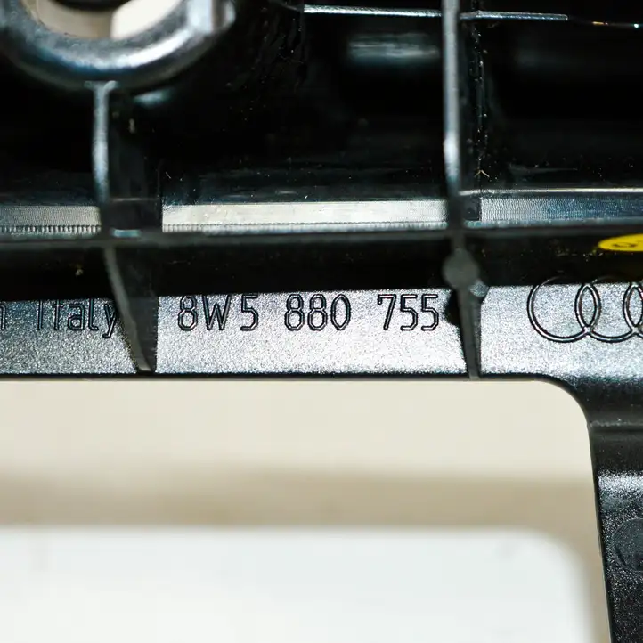 Audi A4 S4 B9 (2015 - 2019) 8W5880755 Прочие детали салона — фото 5