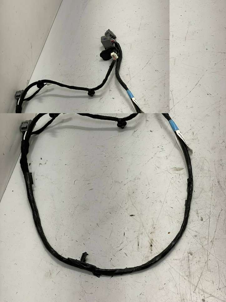 Tesla Model S (2016 - 2021)  100441800L Проводка передних дверей
