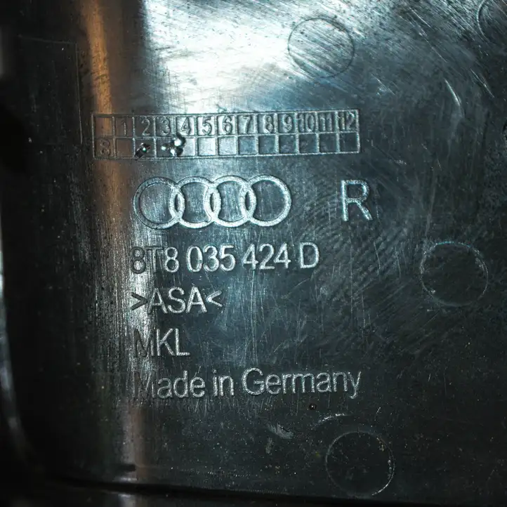 Audi A5 8T 8F (2011 - 2016) 8T8035424D Прочие детали салона — фото 5
