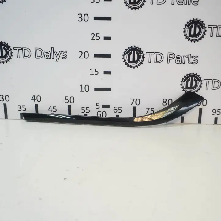 BMW 4 F32 F33 (2013 - 2017) 7302759 Прочая отделка задней двери — фото 1