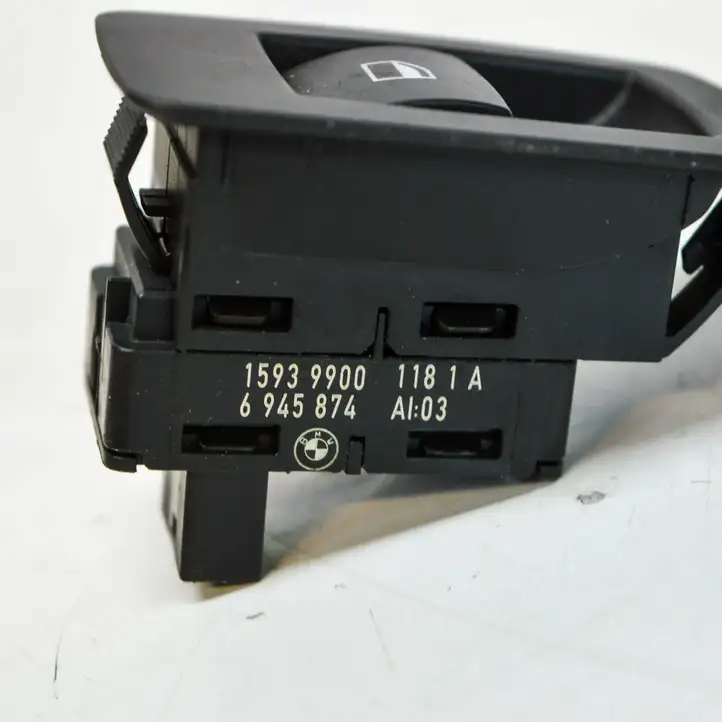 BMW 3 E90 E91 (2005 - 2012) 6945874 Кнопка стеклоподъемников — фото 5