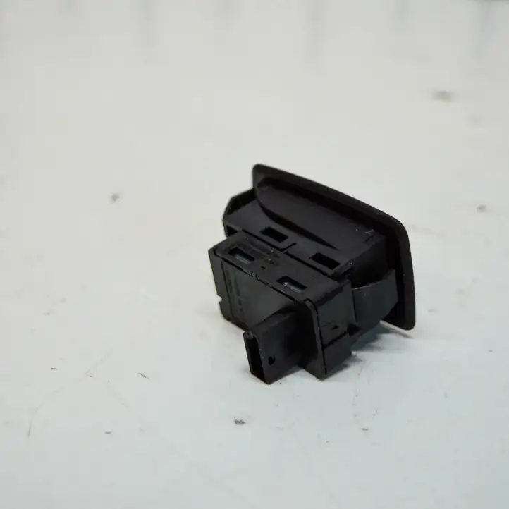 BMW 3 E90 E91 (2005 - 2012) 6945874 Кнопка стеклоподъемников — фото 3
