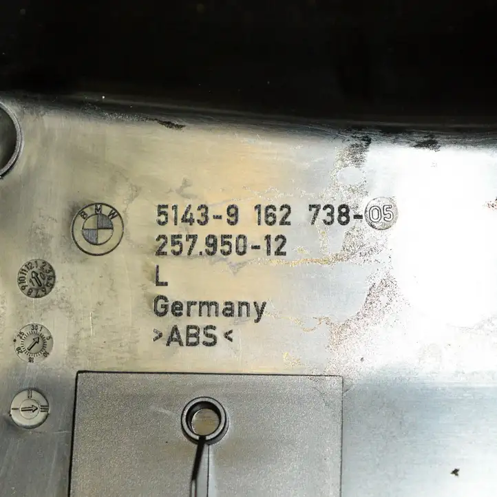 BMW 5 F10 F11 (2009 - 2016) 9162738 Верхняя обшивка стойки B — фото 4