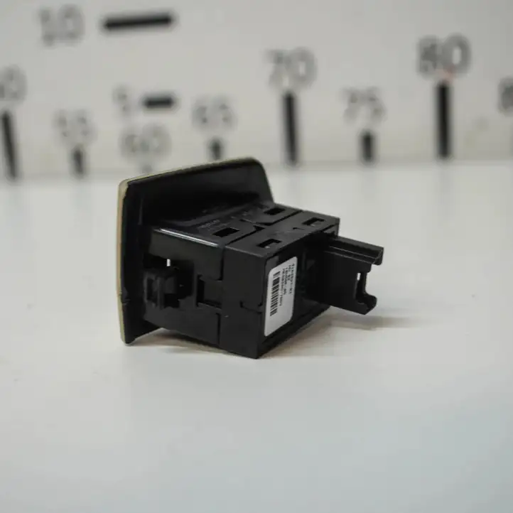 BMW 5 F10 F11 (2009 - 2016) 9163527 Блок кнопок стеклоподъемников — фото 3