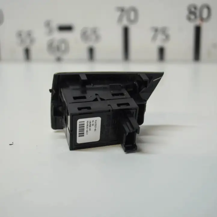 BMW 5 F10 F11 (2009 - 2016) 9163527 Блок кнопок стеклоподъемников — фото 3
