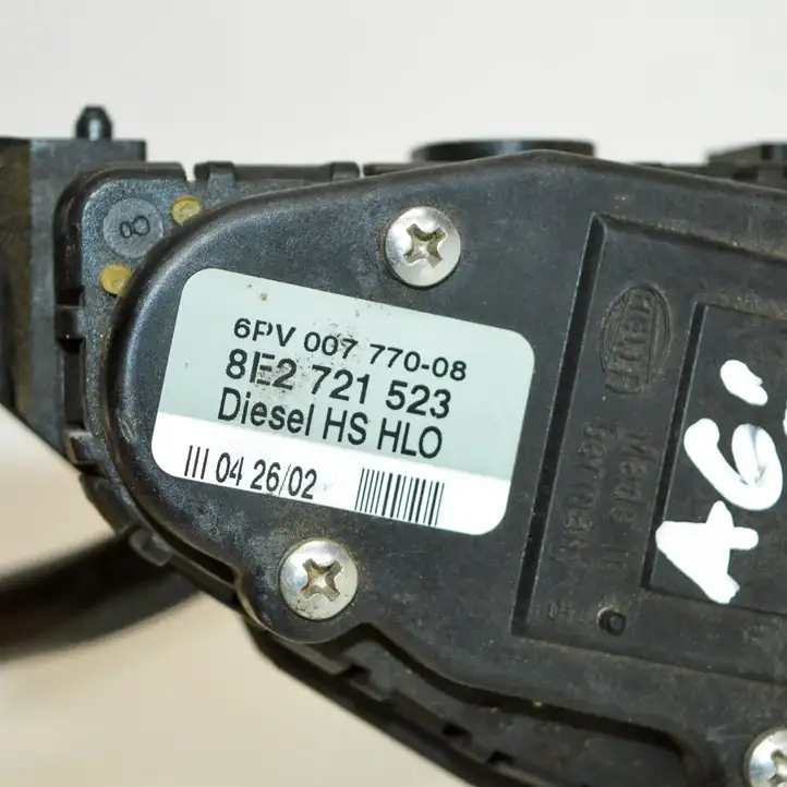 Audi A4 S4 B6 8E 8H (2000 - 2006) 8E2721523 Педаль акселератора — фото 6