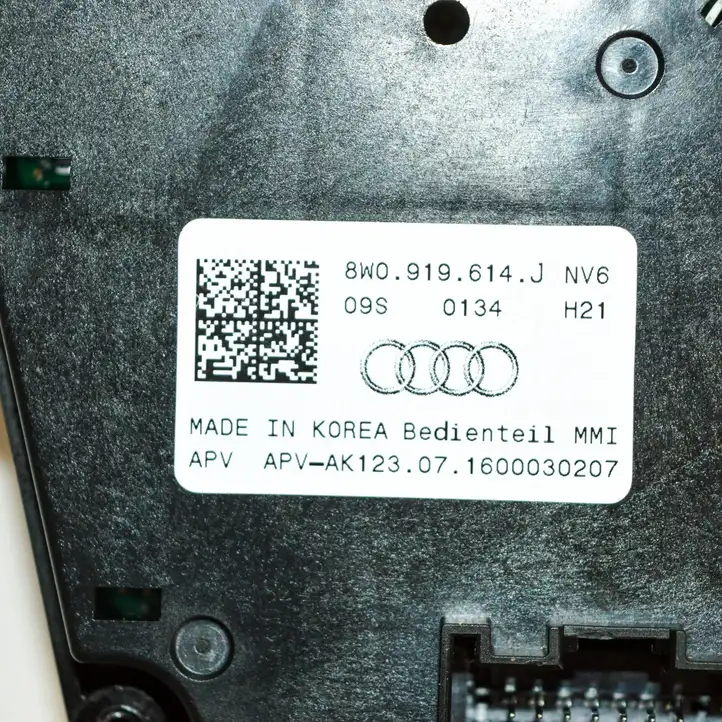 Audi A4 S4 B9 (2015 - 2019) 8W0035192A Магнитола / мультимедийная система — фото 3