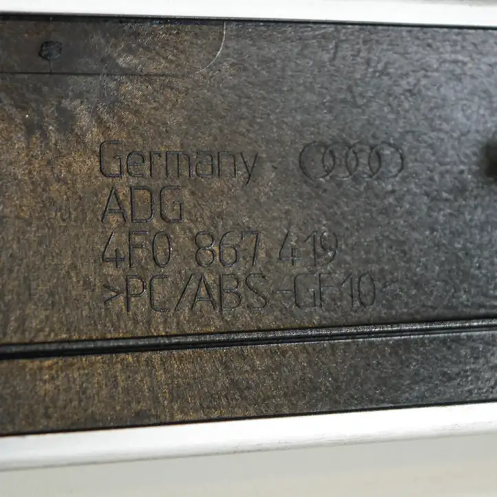 Audi A6 S6 C6 4F (2004 - 2008) 4F0867419 Прочая отделка задней двери — фото 5