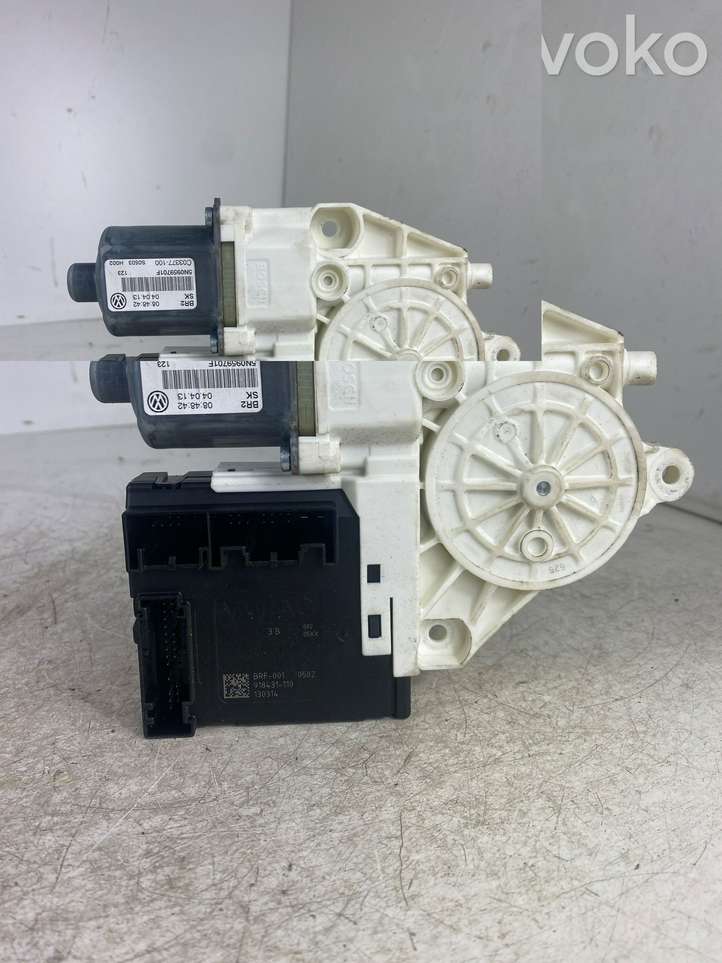 Volkswagen Tiguan (2011 - 2016)  5N0959701F электродвигатель переднего стеклоподъемника