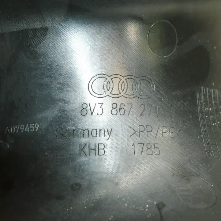 Audi A3/S3 8V (2012 - 2016) 8V3867271 Верхняя обшивка стойки B — фото 4