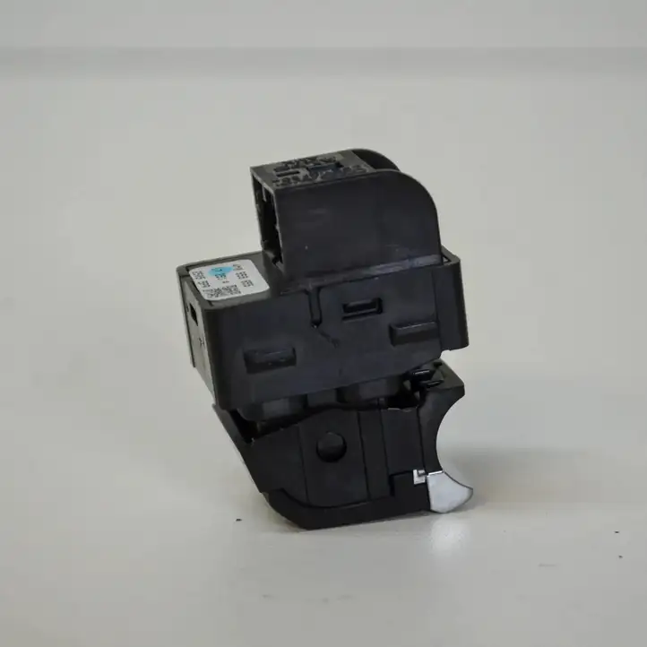 Audi A4 S4 B9 (2015 - 2019) 4M0959855 Кнопка стеклоподъемников — фото 4