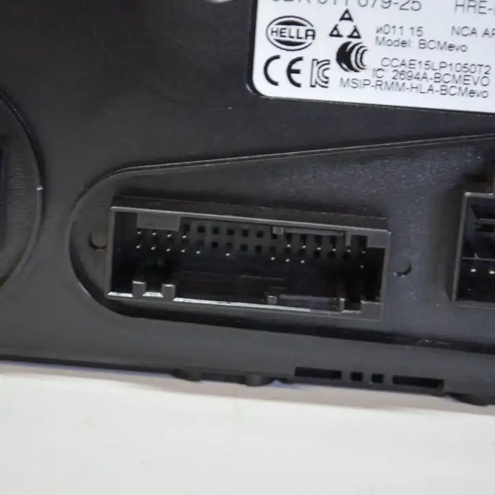 Audi A4 S4 B9 (2015 - 2019) 8W0907064EC Модуль управления кузовом (BCM) — фото 9
