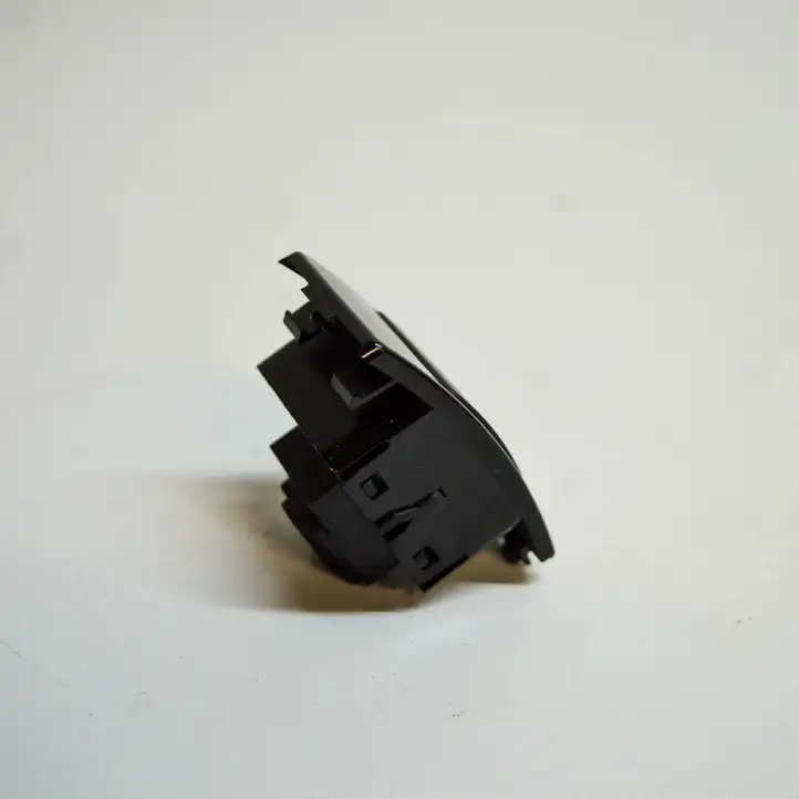 Audi A6 C7 (2011 - 2014) 4G0941509 Включатель аварийных фонарей — фото 3