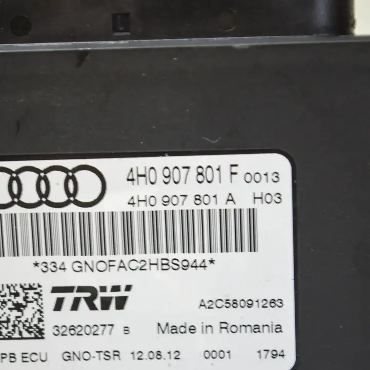 Audi A6 C7 (2011 - 2014) 4H0907801F Блок управления стояночным тормозом (EPB) — фото 7