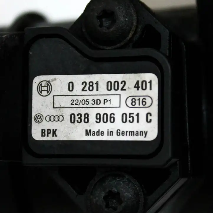 Audi A4 S4 B7 8E 8H (2004 - 2009) 8E0145805AA Интеркулер — фото 8