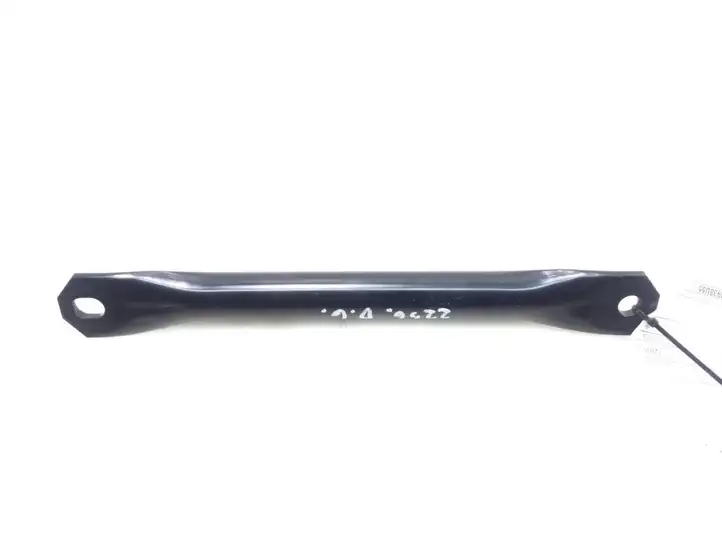 Lexus IS III XE30 (2013 - 2016) 5768153010 Прочая отделка багажника — фото 2