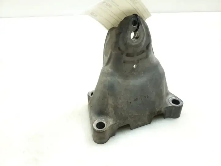 Lexus IS III XE30 (2013 - 2016) 1231536020 Кронштейн двигателя — фото 2