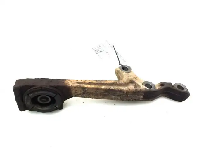Toyota Land Cruiser (J120) (2002 - 2009) 5238060012 Кронштейн переднего редуктора — фото 2