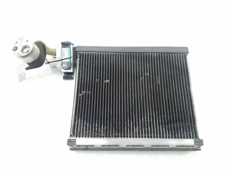 Toyota Land Cruiser (J120) (2002 - 2009) 8850135130 Испаритель кондиционера — фото 1