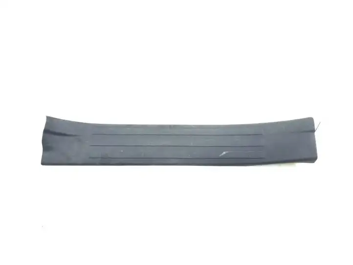 Toyota Land Cruiser (J120) (2002 - 2009) 6791760080 Внутренняя отделка заднего порога — фото 1