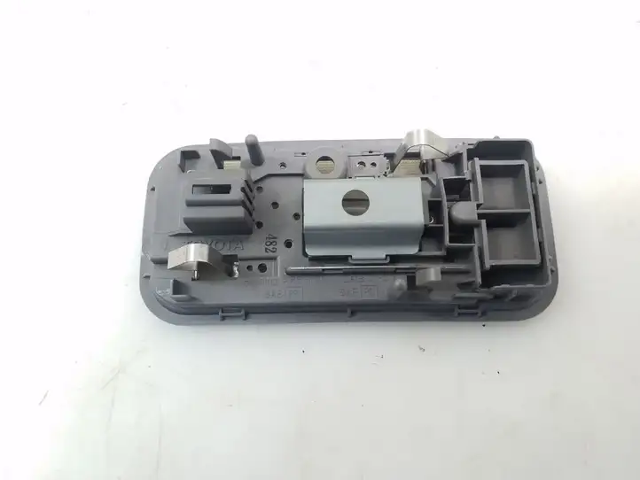 Toyota Land Cruiser (J120) (2002 - 2009) 8125060010 Задняя подсветка — фото 2