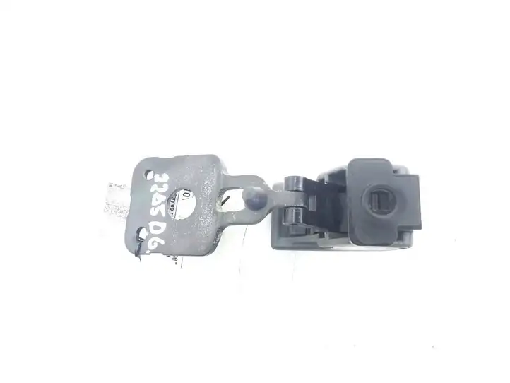 Toyota Land Cruiser (J120) (2002 - 2009) 6291060060 Прочие детали салона — фото 3