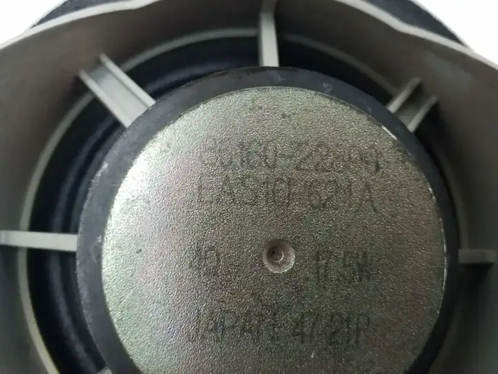 Toyota Land Cruiser (J120) (2002 - 2009) 8616022890 Динамики задних дверей — фото 2