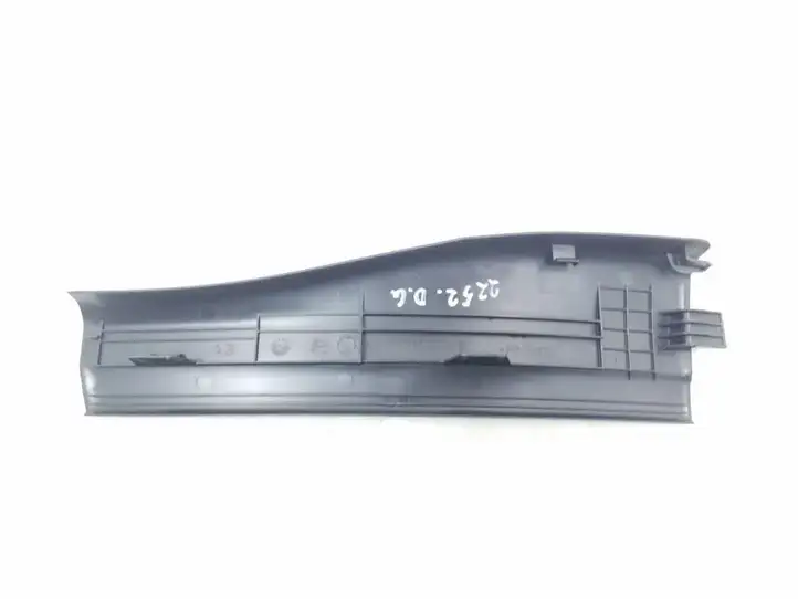 Mercedes-Benz CLA C117,X117,W117 (2013 - 2019) A1766800374 Внутренняя отделка заднего порога — фото 2