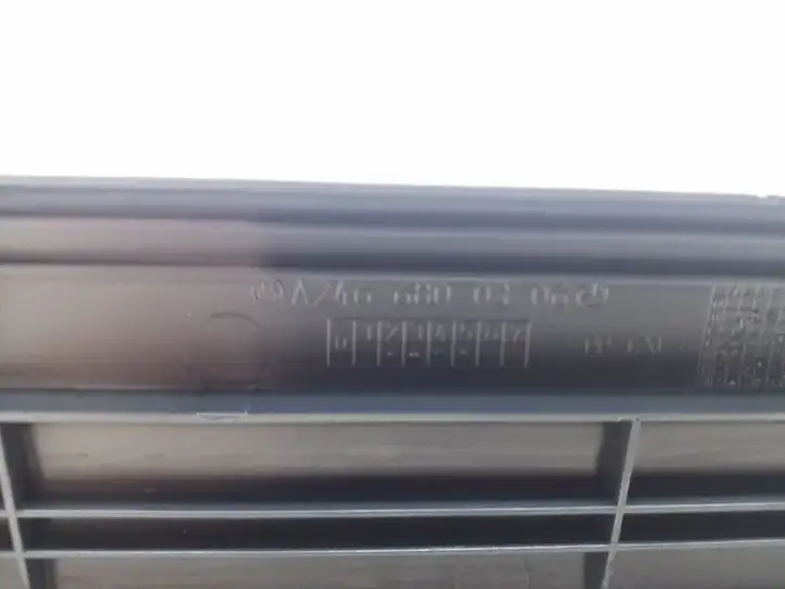 Mercedes-Benz CLA C117,X117,W117 (2013 - 2019) A2466800306 Внутренняя отделка переднего порога — фото 3