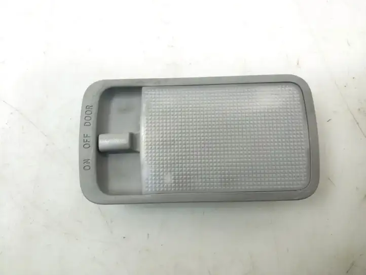 Toyota Corolla Verso AR10 (2004 - 2009) 8124012070 Задняя подсветка — фото 1
