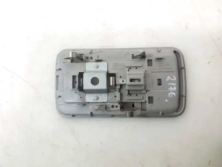 Toyota Corolla Verso AR10 (2004 - 2009) 8124012070 Задняя подсветка — фото 2