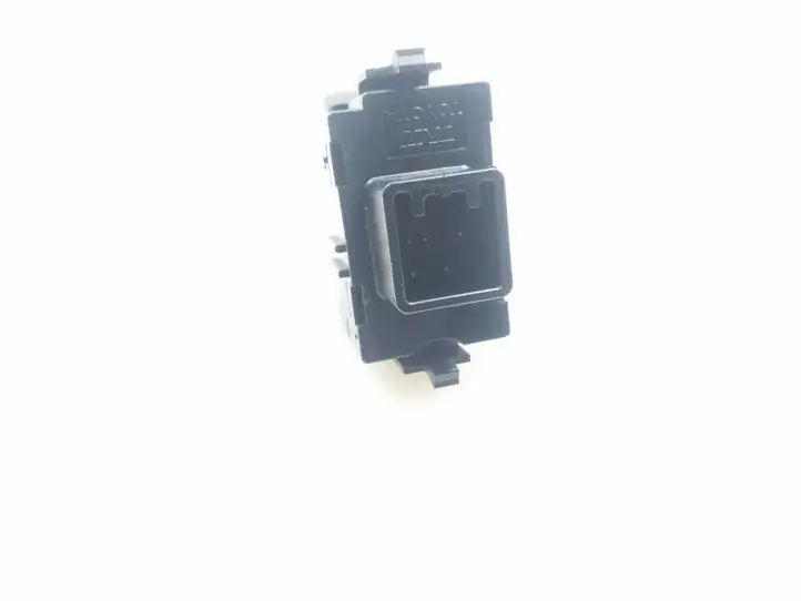 Toyota Corolla Verso AR10 (2004 - 2009) 848100F010 Блок кнопок стеклоподъемников — фото 2
