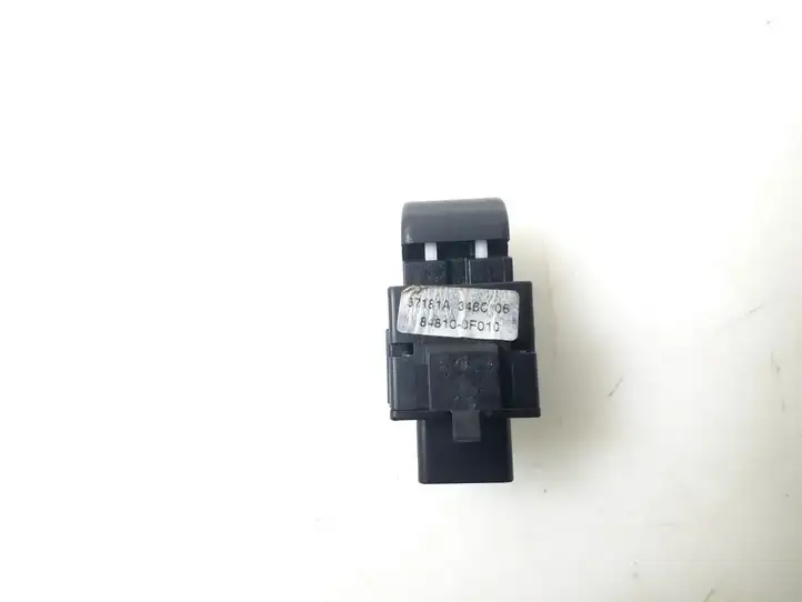 Toyota Corolla Verso AR10 (2004 - 2009) 848100F010 Блок кнопок стеклоподъемников — фото 4