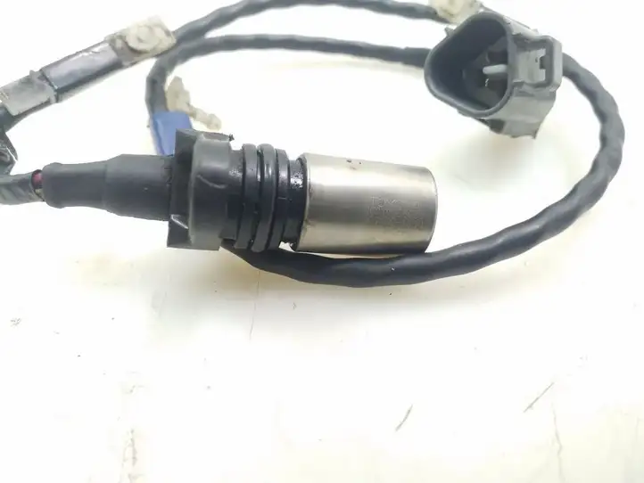 Toyota Land Cruiser (J120) (2002 - 2009) 9091905066 Датчик коленвала — фото 2