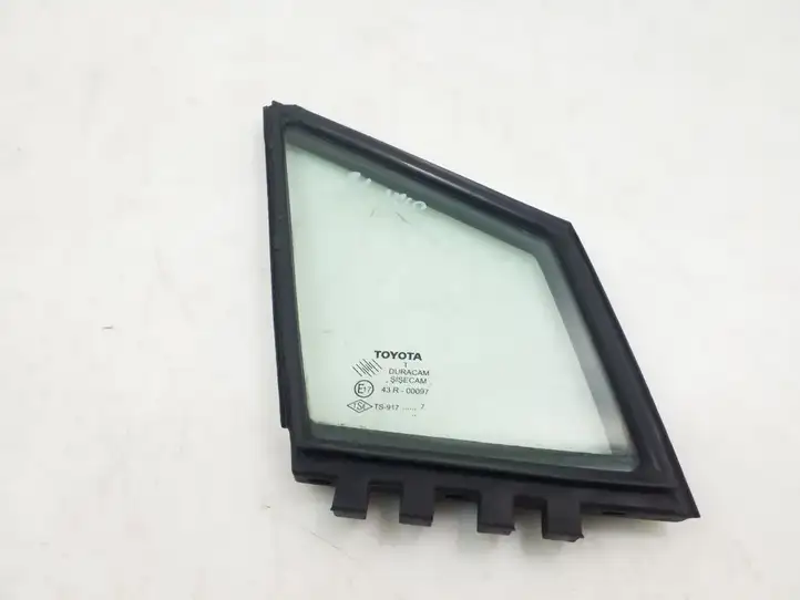 Toyota Corolla Verso AR10 (2004 - 2009) 681250F010 Треугольное стекло кузова — фото 1