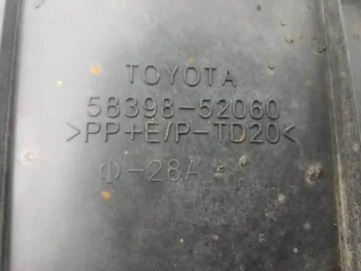 Toyota Urban Cruiser (XP110) (2007 - 2016) 5839852060 Прочие внешние детали — фото 3