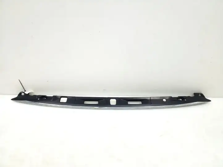 Lexus GS 250 300 350 300h 450h (2015 - 2020) 7680130240 Подсветка номера — фото 1