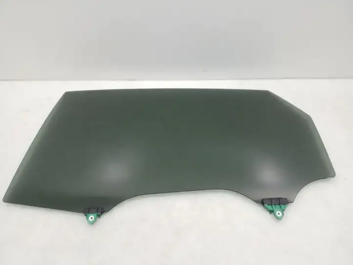 Toyota Prius+ (ZVW40) (2011 - 2018) 6810447090 Стекло задней двери — фото 1