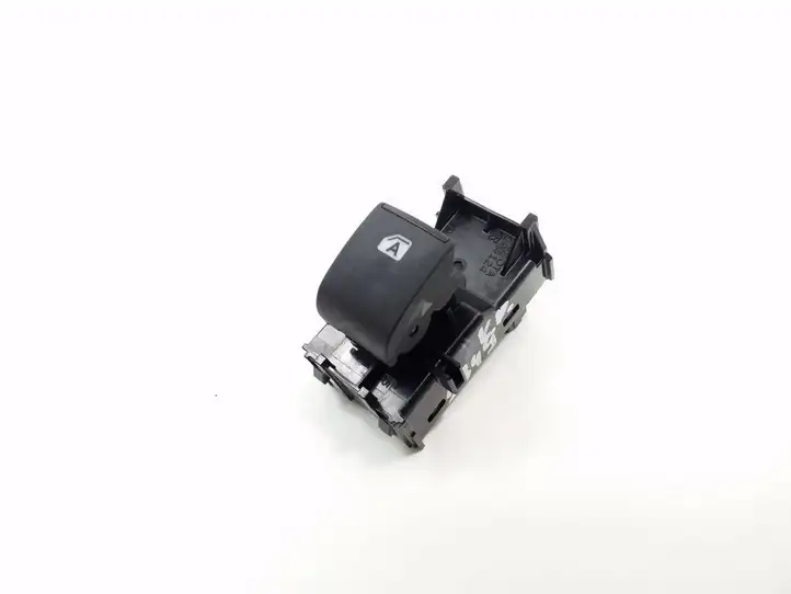 Toyota Prius Prime (2017 - ) 8481047010 Блок кнопок стеклоподъемников — фото 1