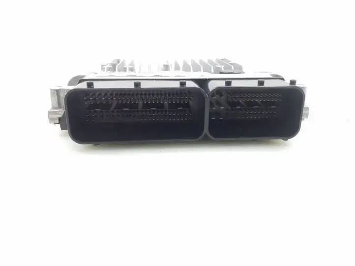 Mercedes-Benz CLA C117,X117,W117 (2013 - 2019) A6519007003 Блок управления двигателем (ЭБУ) — фото 3