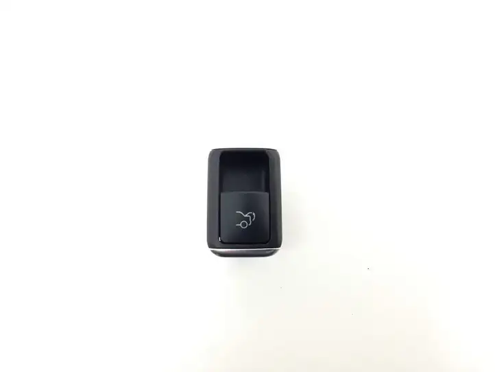 Mercedes-Benz E C207 W207 (2009 - 2017) A2079050051 Кнопка закрытия крышки багажника — фото 1