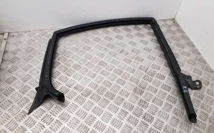Audi A7 (2010 - 2014)  4G8845695 Уплотнительная резина стекла задней двери