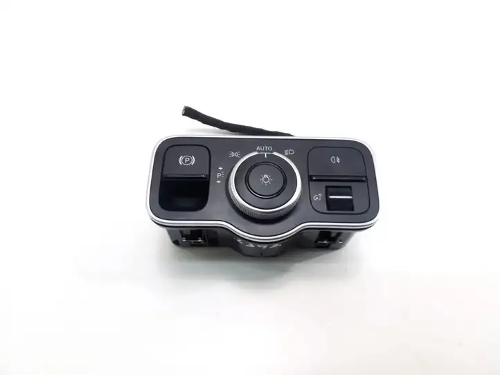 Mercedes-Benz A W177 (2018 - ) A24790529029107 Включатель фонарей — фото 1
