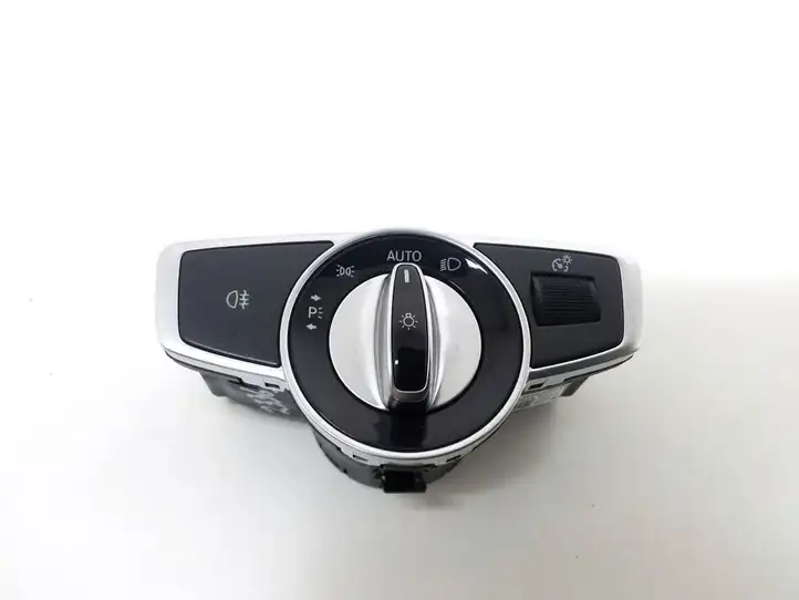 Mercedes-Benz E W213 (2016 - ) A22200555089J01 Включатель фонарей — фото 1